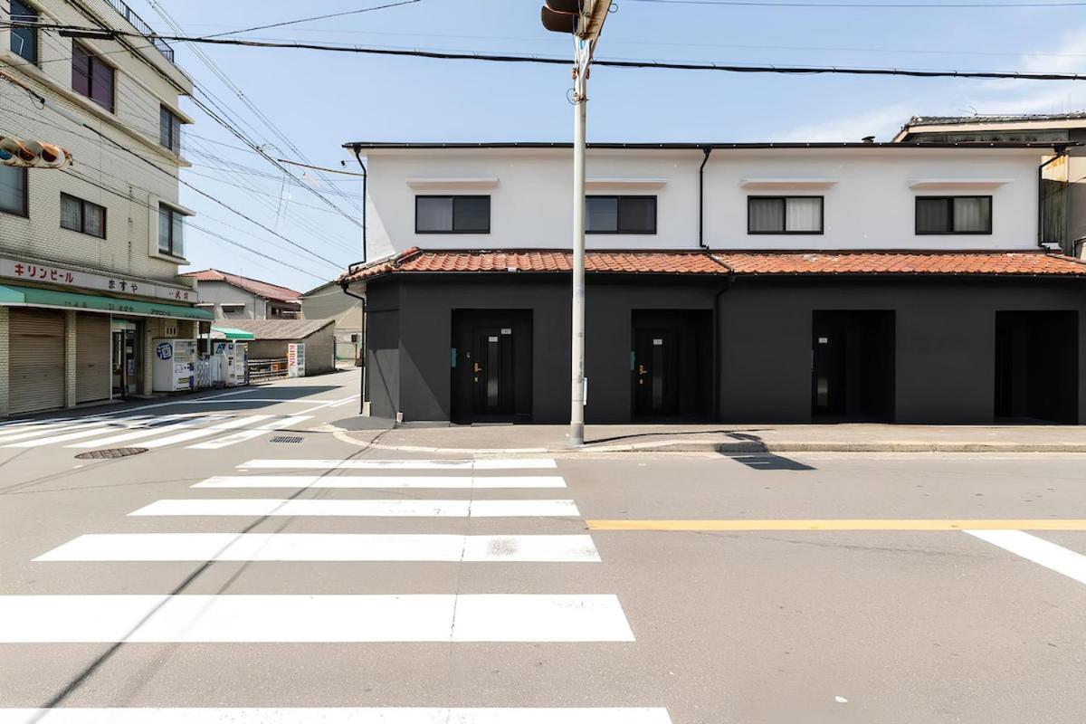 Yagara Terrace House B * Osaka
