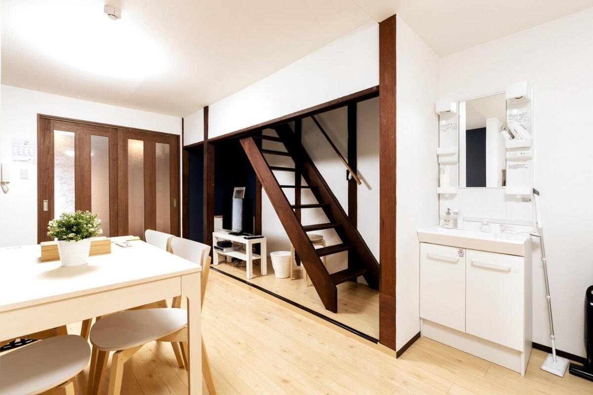 Yagara Terrace House B Apartment Osaka