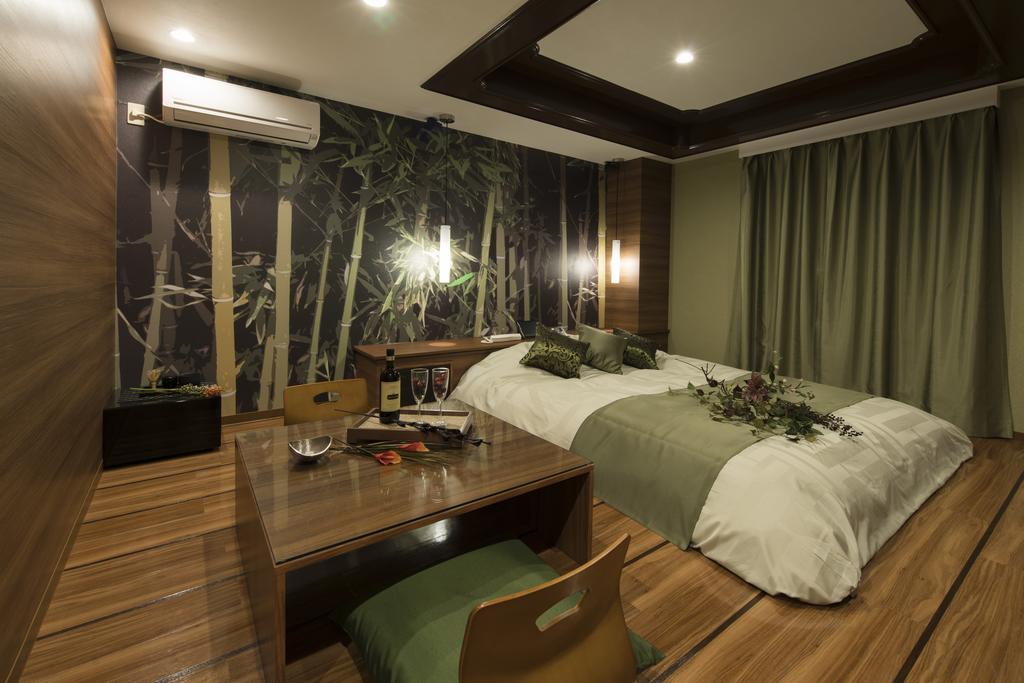 Zen (adults Only) Love hotel Osaka