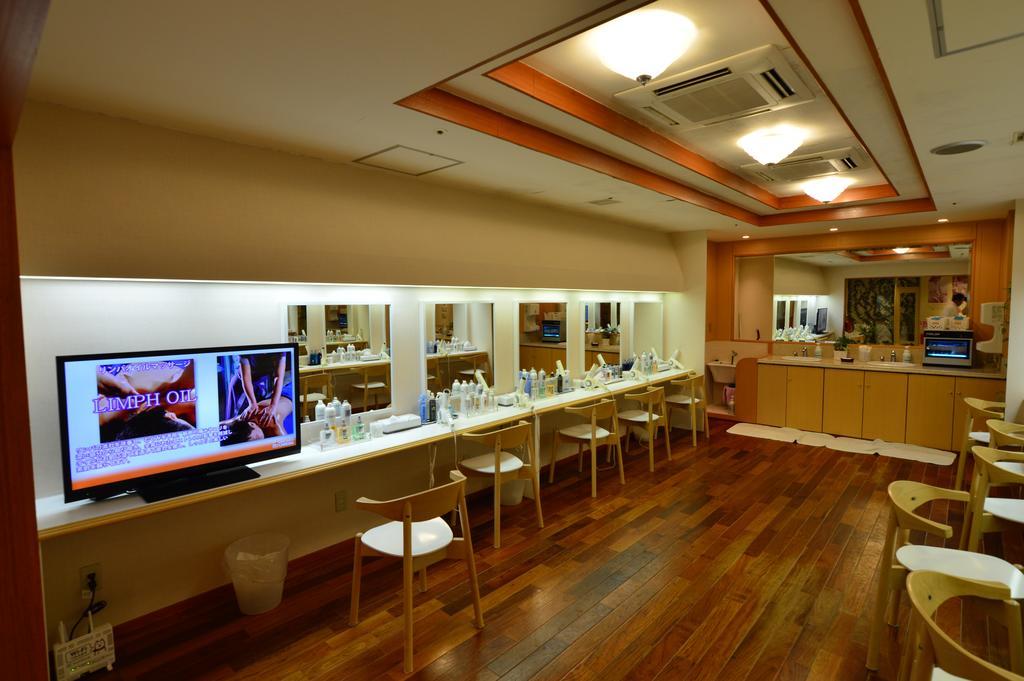 Capsule Capsule hotel Osaka