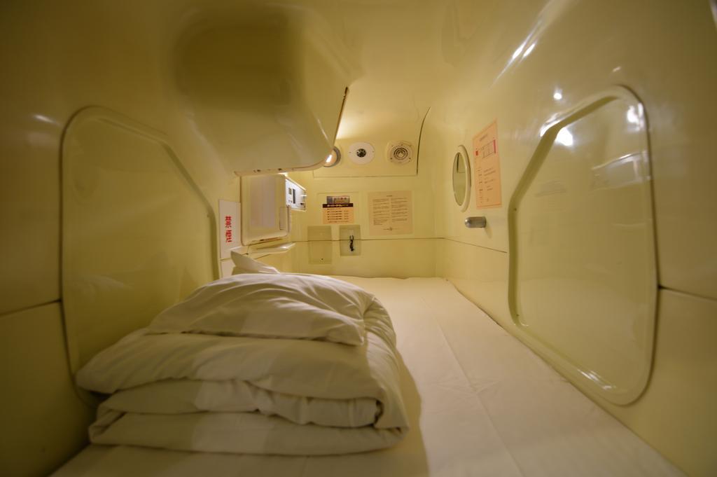 Capsule Osaka