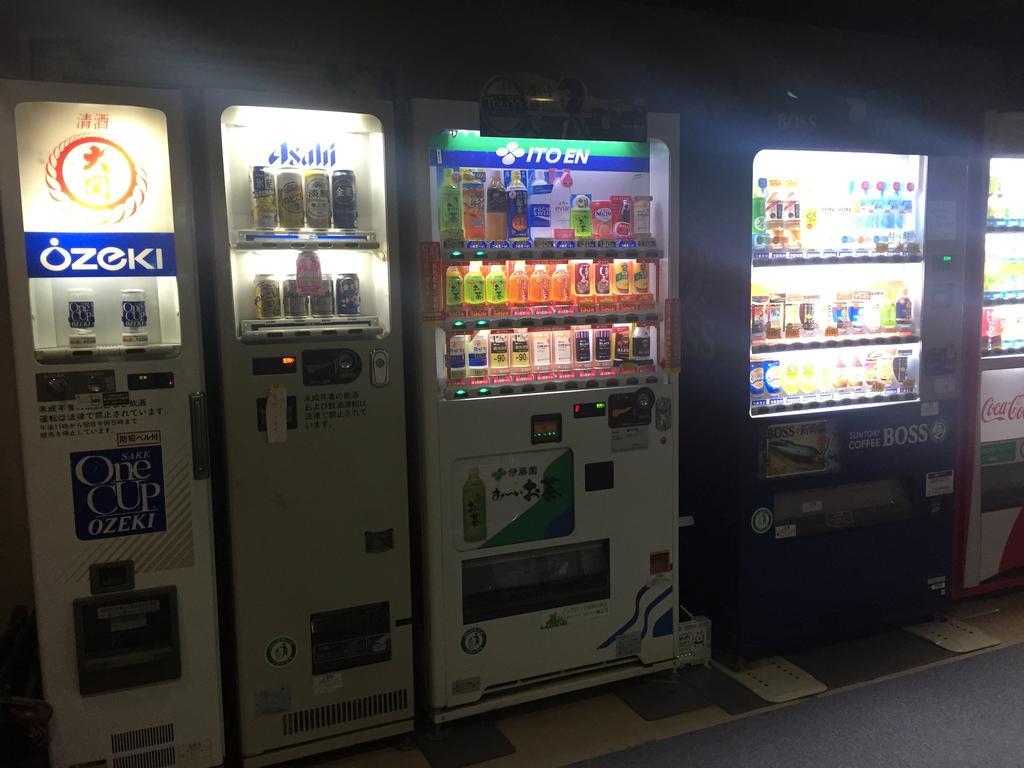 Business Shinbashi Hotel econômico Osaka