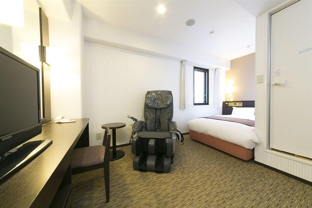 Nishitetsu Shinsaibashi Economy hotel Osaka