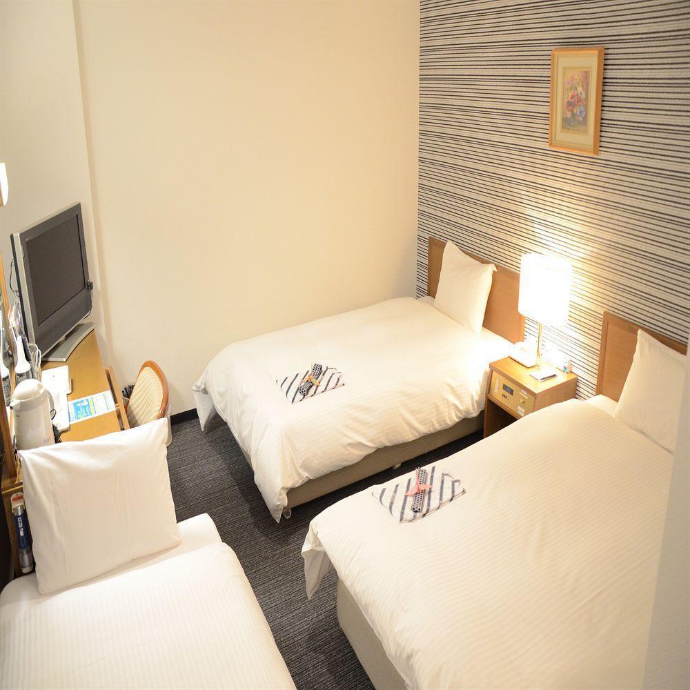 Apa Tanimachi 4chome Ekimae Kita Hotel 3*