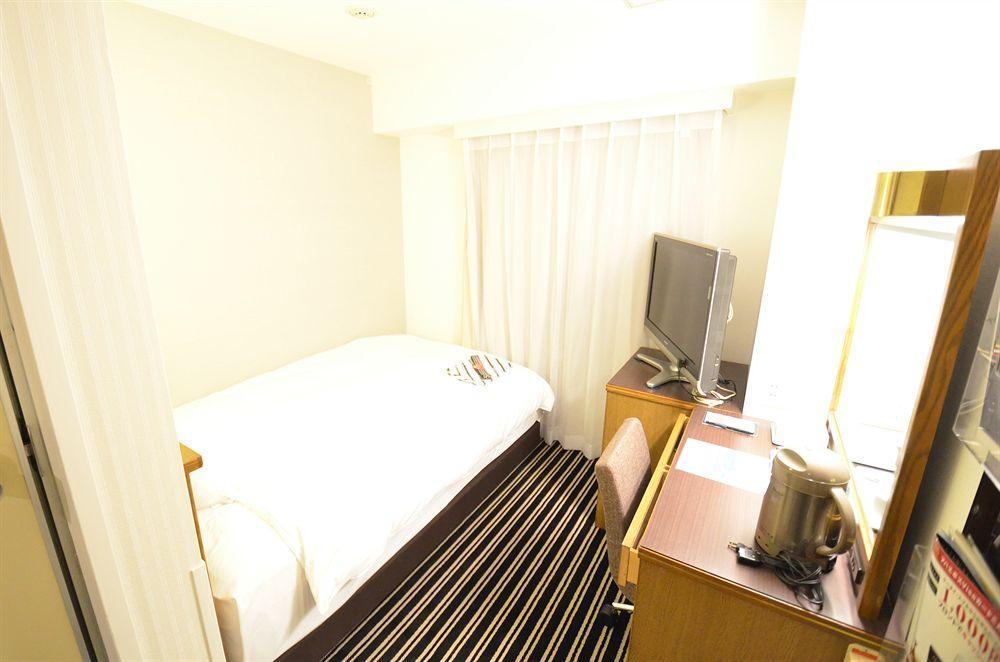 Apa Tanimachi 4chome Ekimae Kita Hotel 3*