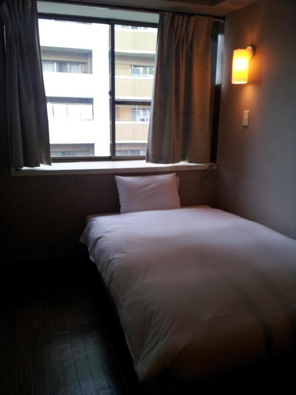 For Leaves Uehonmachi Economy hotel 2*