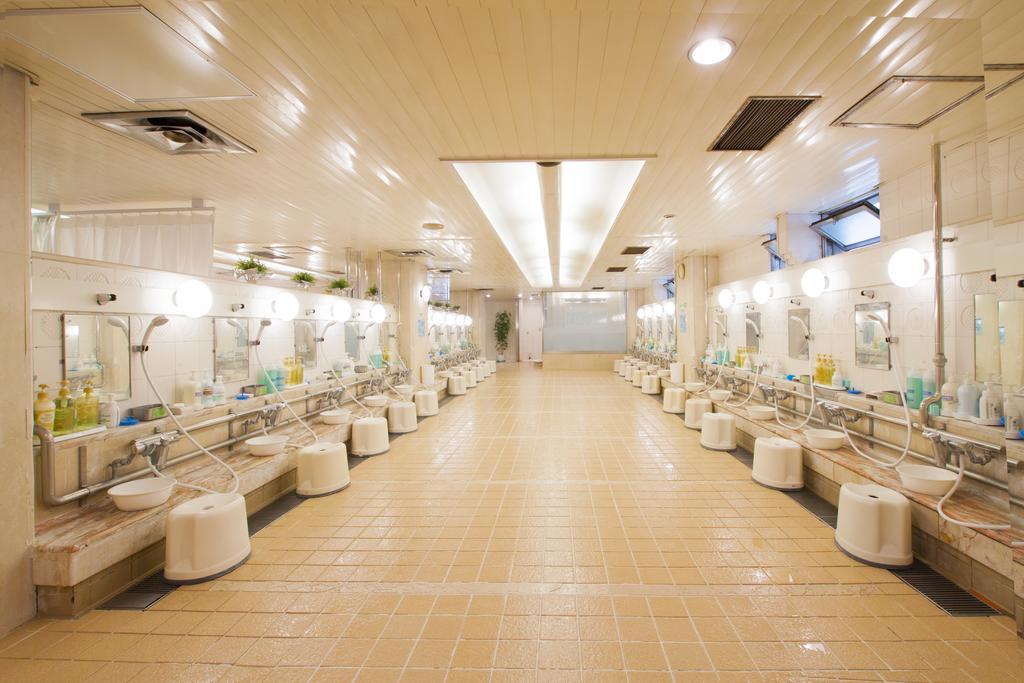 Capsule hotel Capsule *