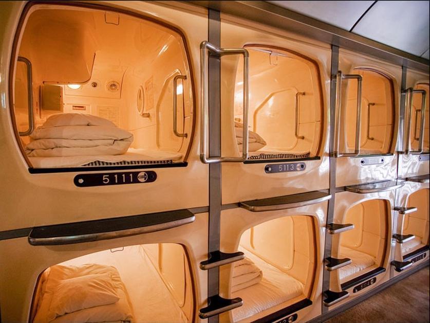 Capsule - Caters To Men Hotel 2*