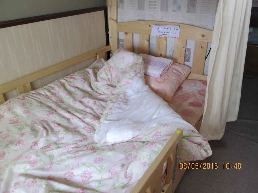 Hostel Dolphin House *