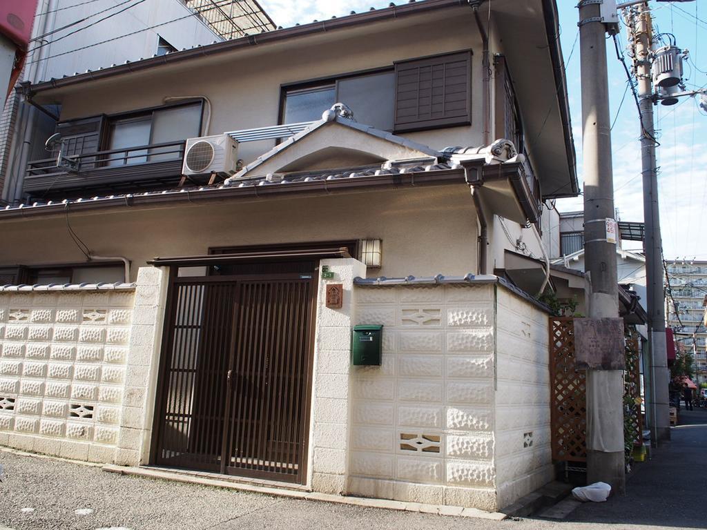 Ten-roku - Female Only Guest house *