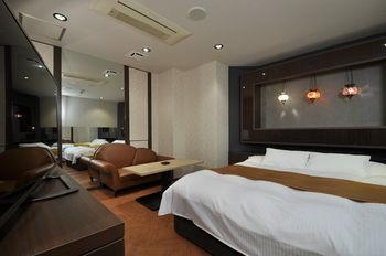 Beni East (adults Only)