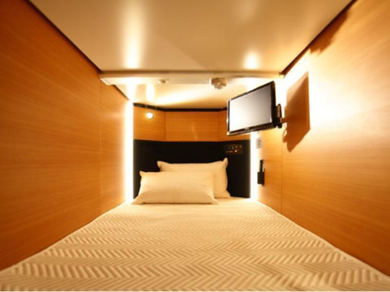Capsule hotel New Japan Capsule
