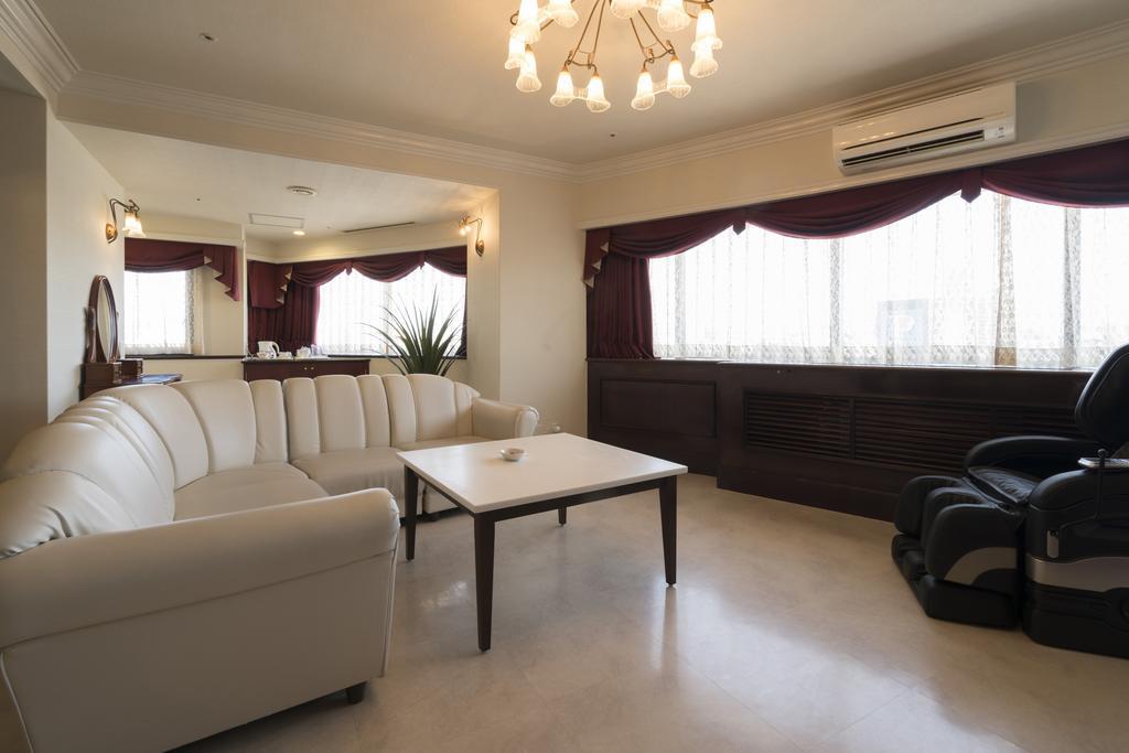 Hotel Alps (adults Only) Osaka