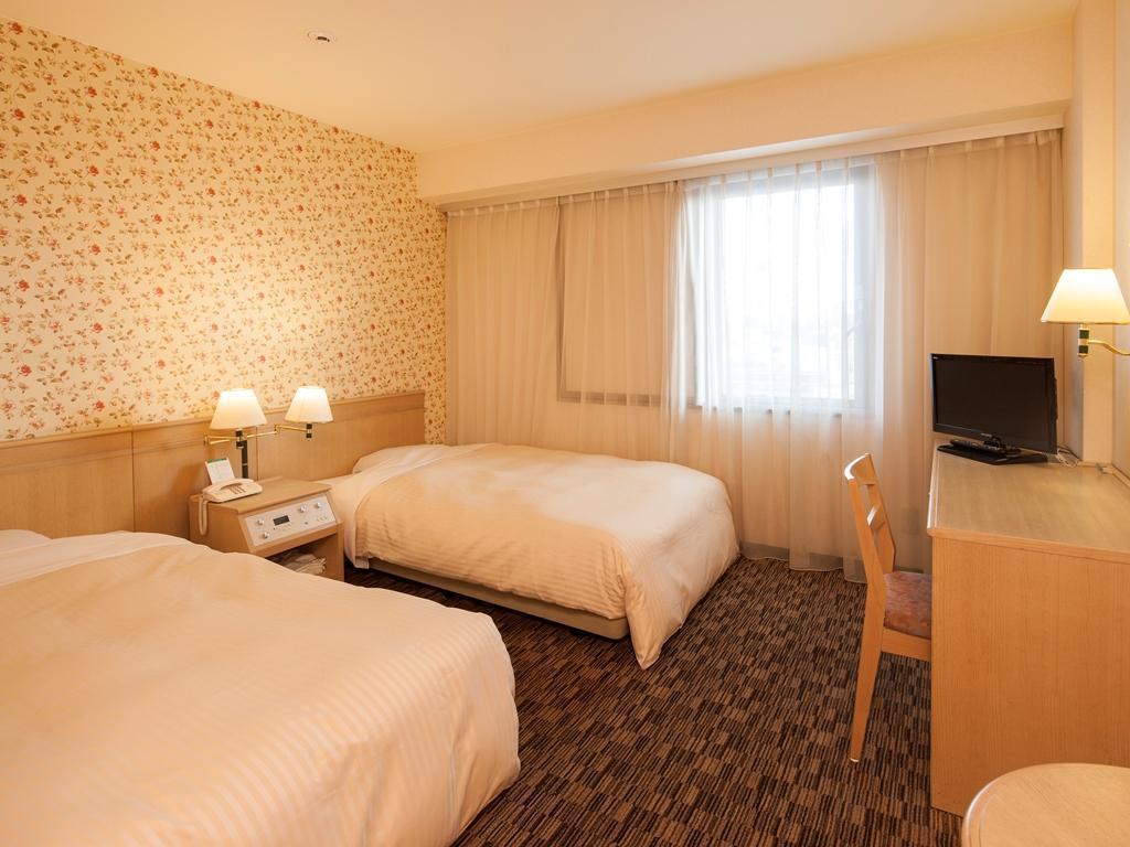 Namba Washington Plaza 3*