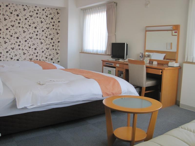 Chisun Hommachi Hotel econômico 3*