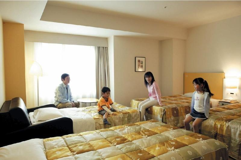 Hotel Kintetsu Universal 3*