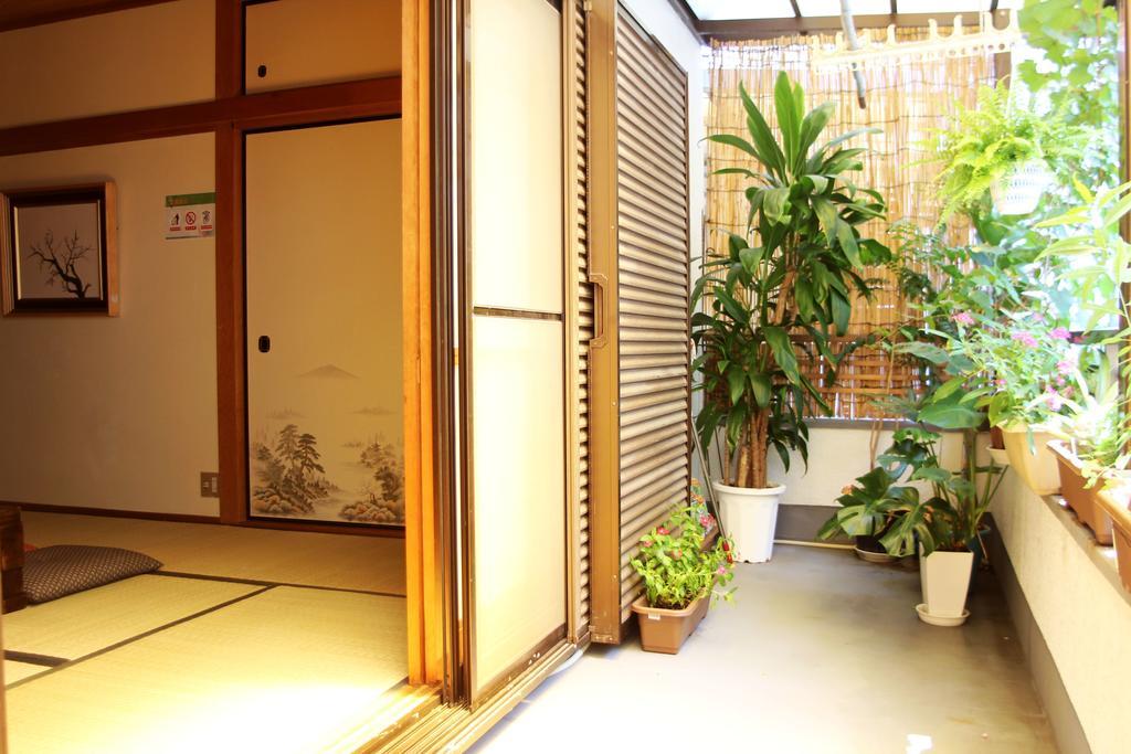 Umeda Yuan *
