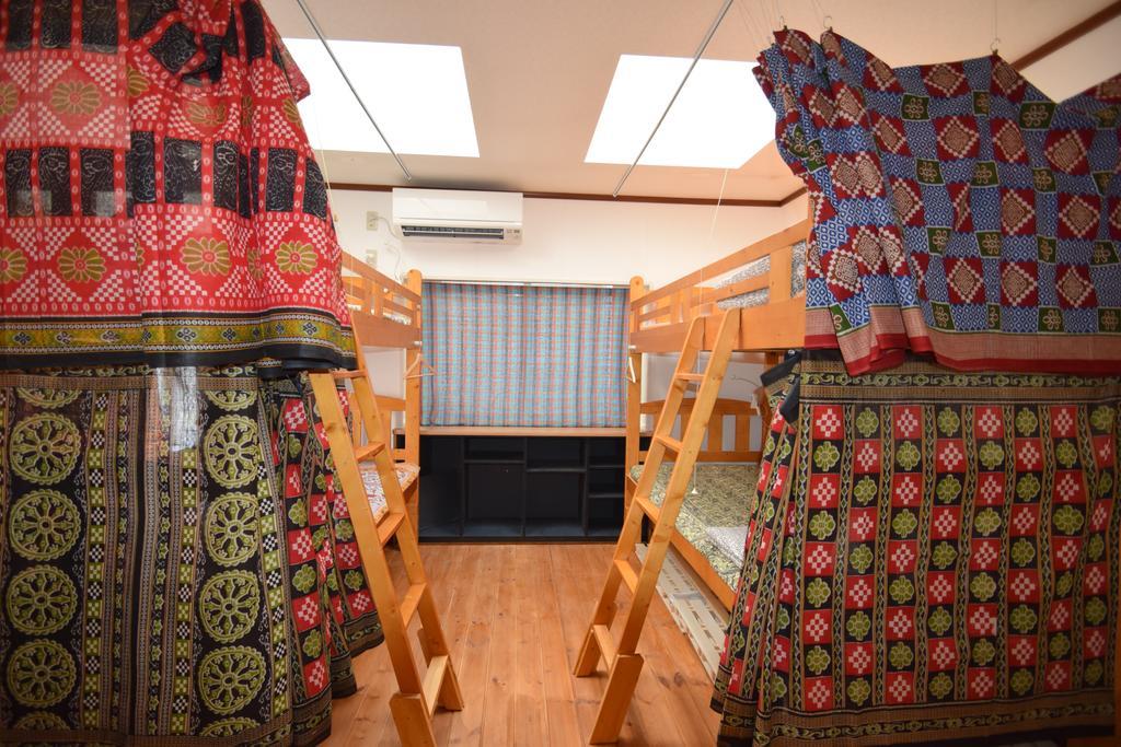 Santana Guest house Osaka