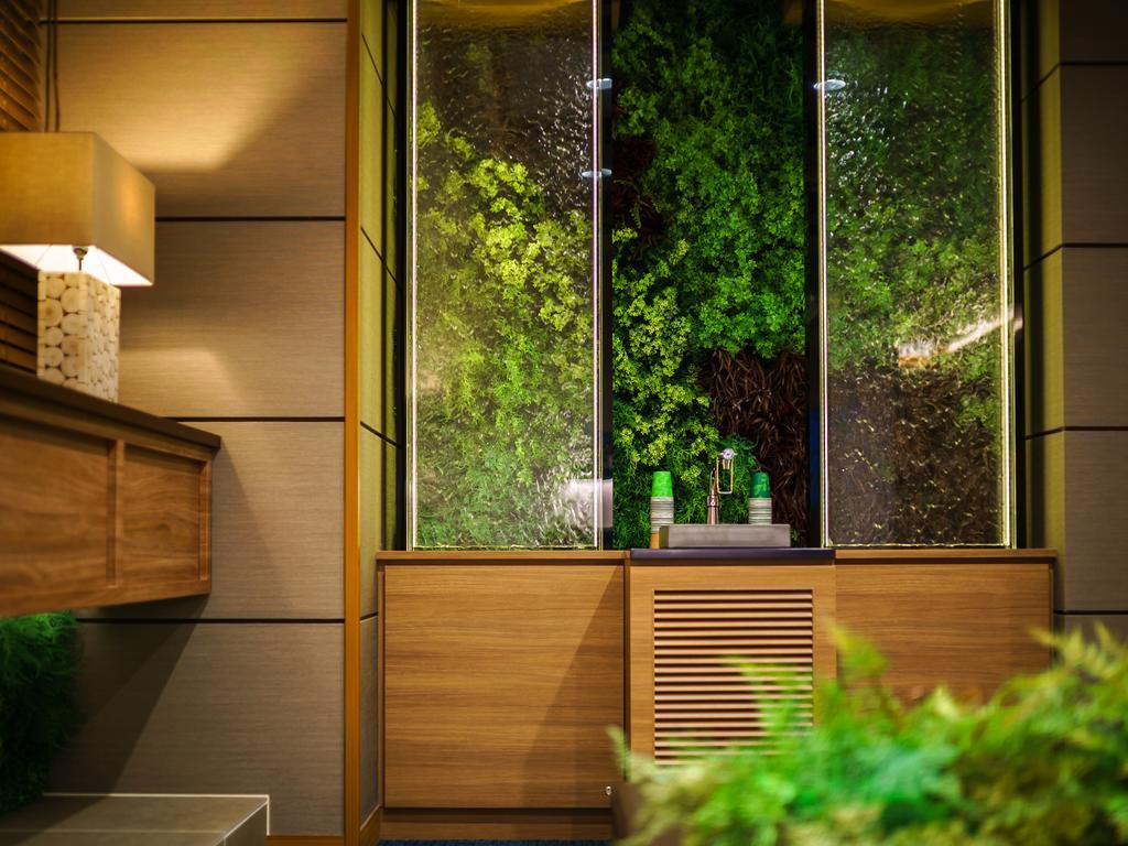 Super Premier Honmachi Ekimae Natural Hot Springs Osaka