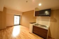 Trad Tsuruhashi Hotel 3*