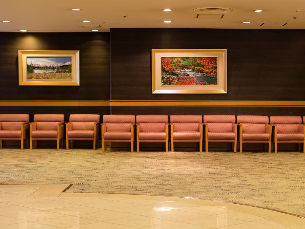 Ark Shinsaibashi -route Hotels-