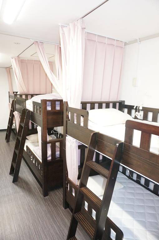 Coco Namba Hostel *