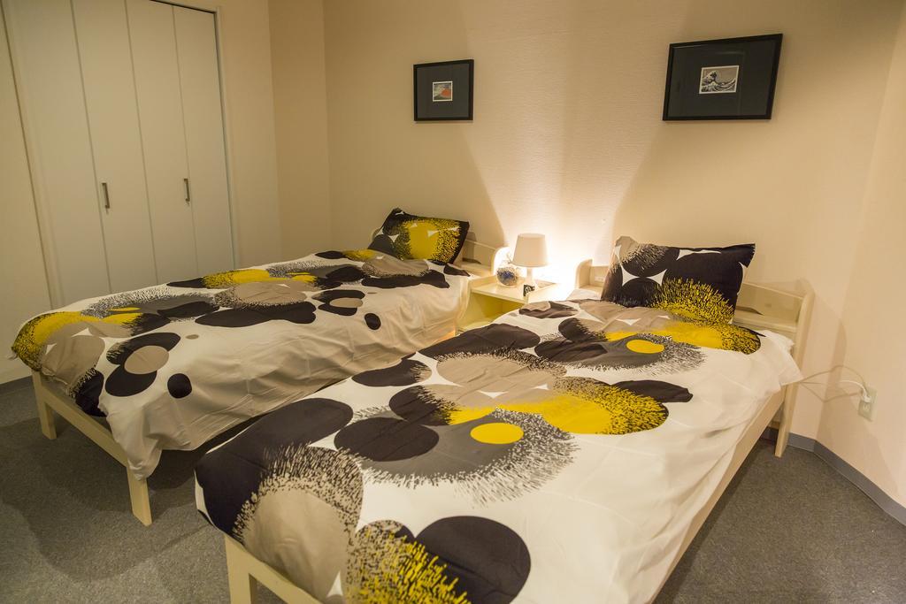 Viaggio Hostel *