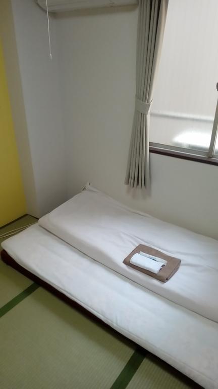 Business Taiyo Albergue Osaka