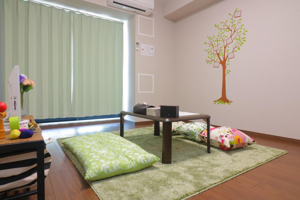 Hg Cozy No 32 通天閣前 * Osaka