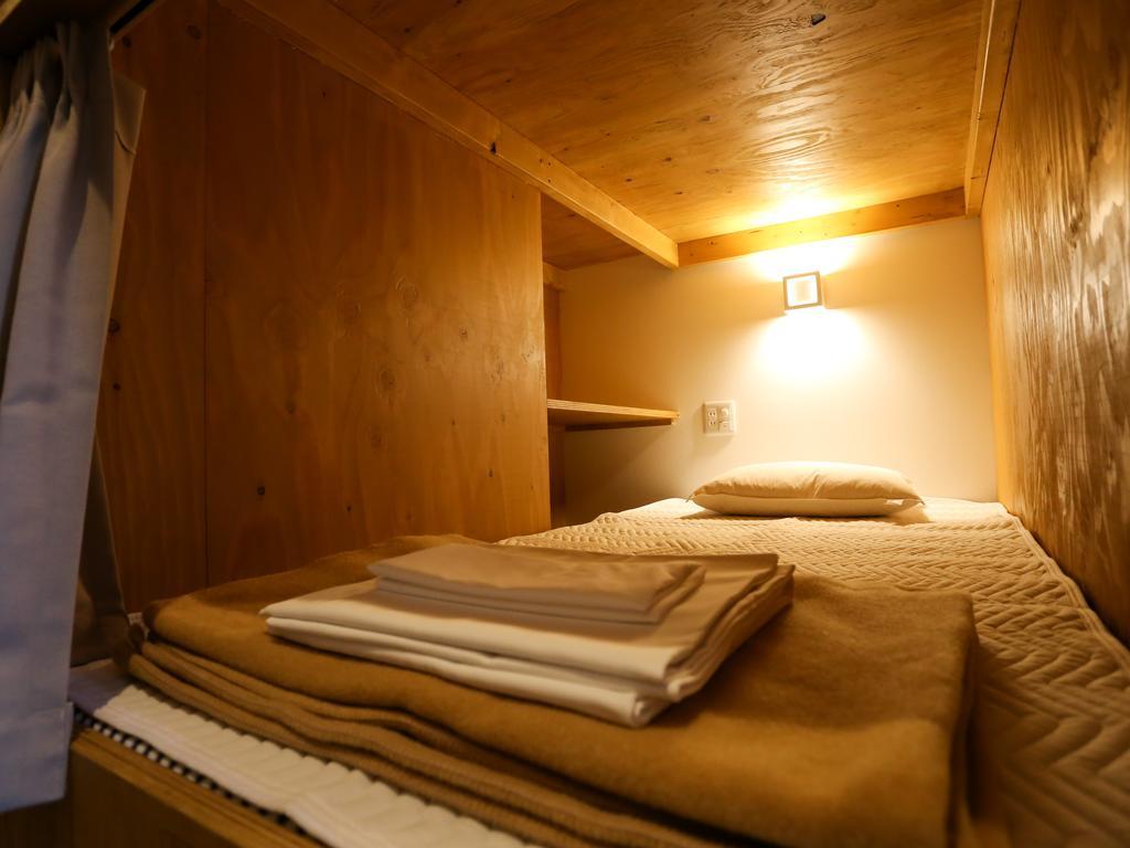 Fuku Namba Hostel *