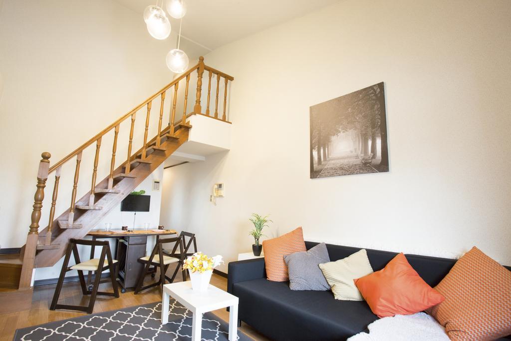 Apartment Penthouse 3bedroom Central *
