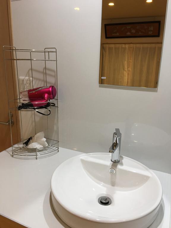 Sayuri Tengachaya Ekimae Homestay *