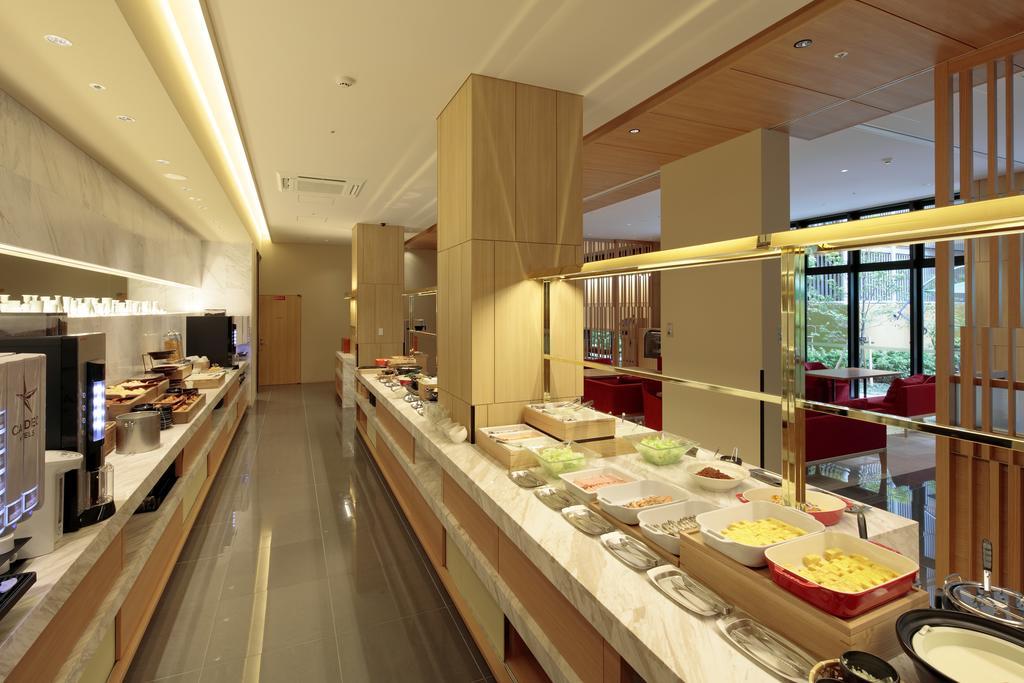 Hotel Candeo Namba 4*