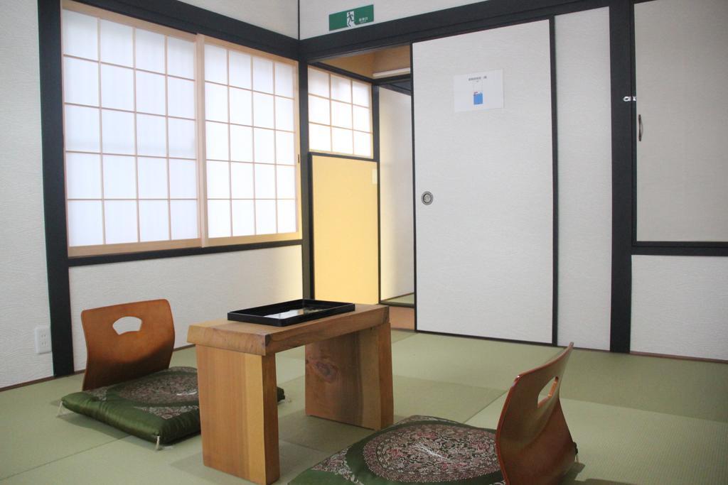 Watei Hatsune * Osaka