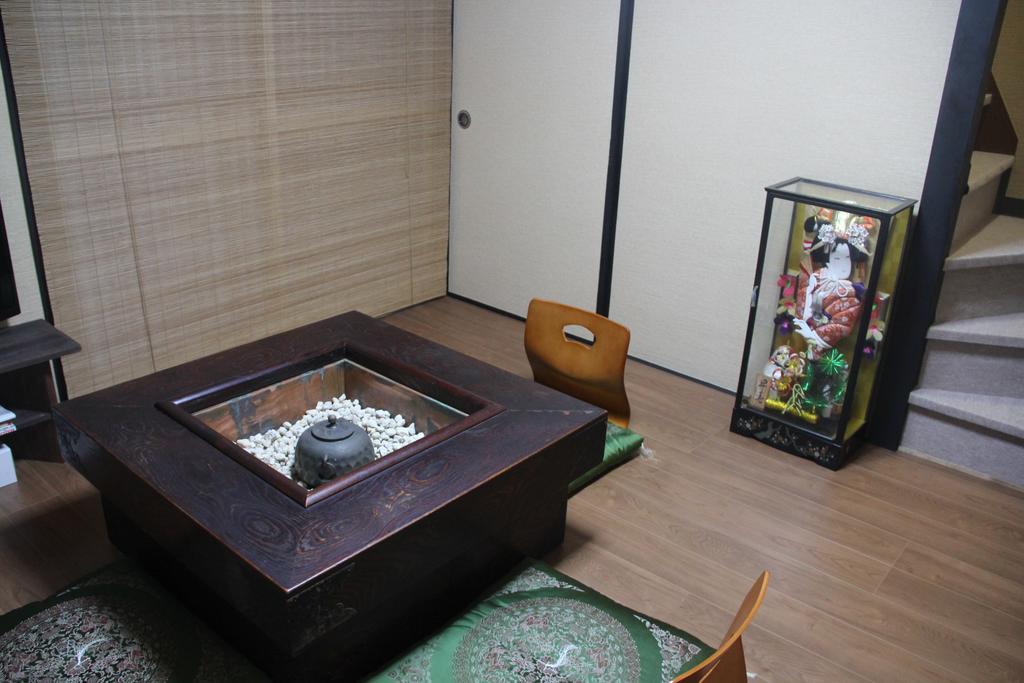 Watei Hatsune * Osaka