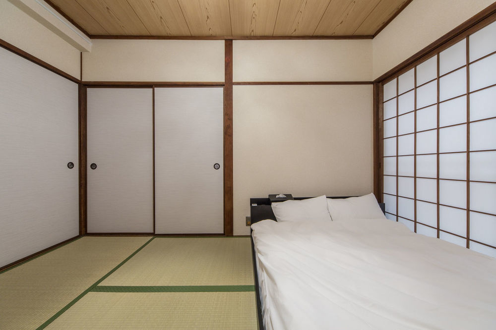 Apartment Alex S Kuromon
