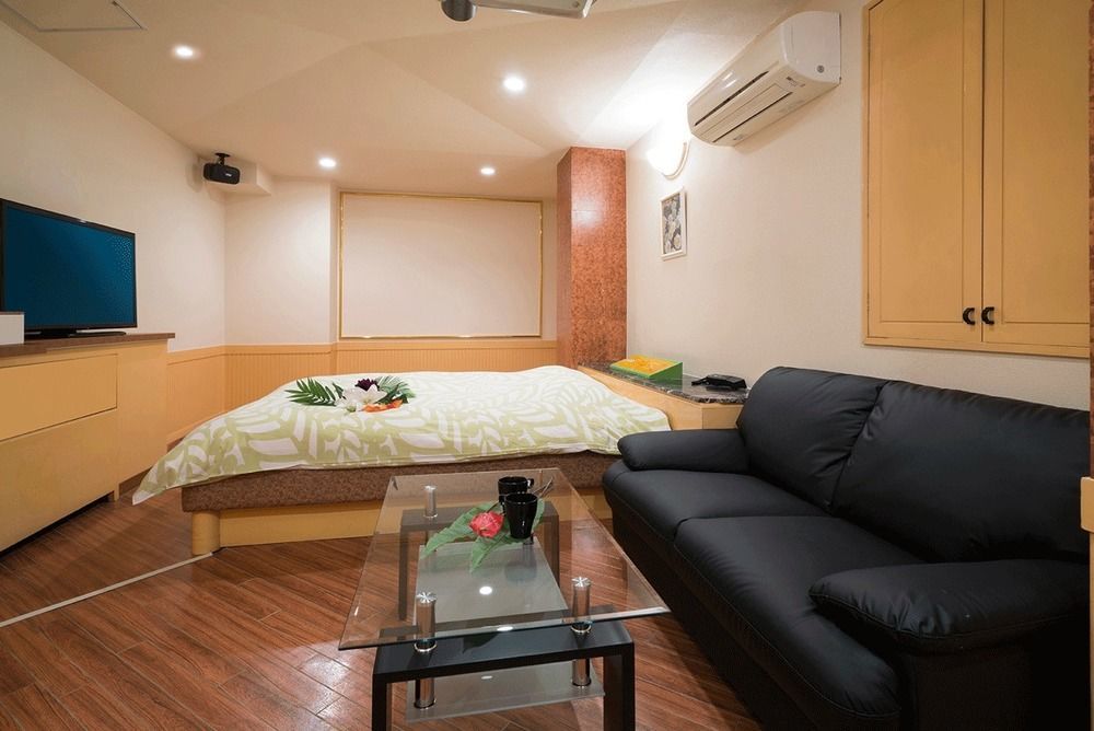 Hotel Hotel America Osaka - Adults Only 2*