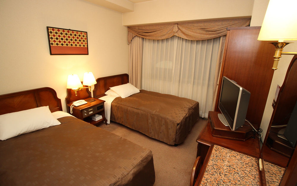 Claiton Shin-osaka 3*