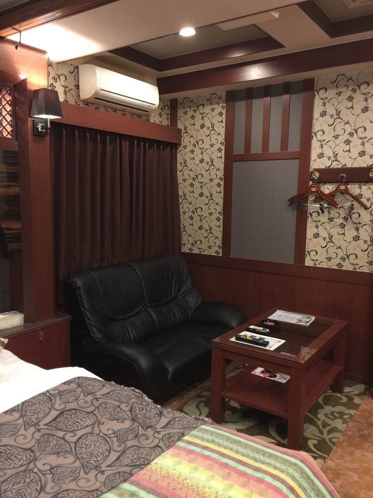 Kanade Shinsaibashi Hotel 3*