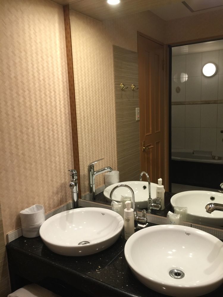 Kanade Shinsaibashi Hotel
