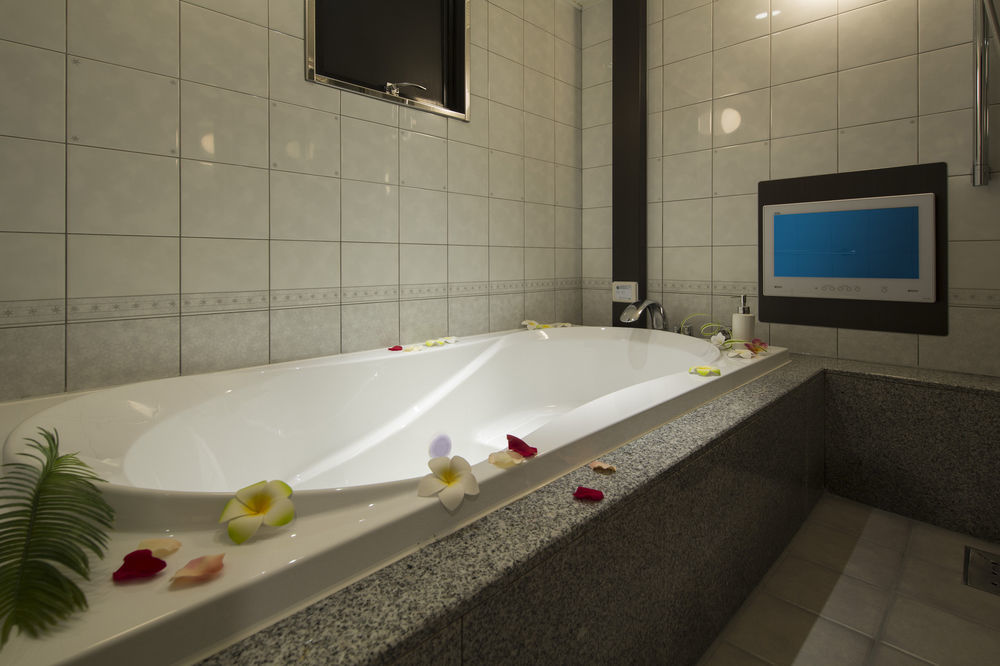 Lhotel - Adults Only 3* Osaka