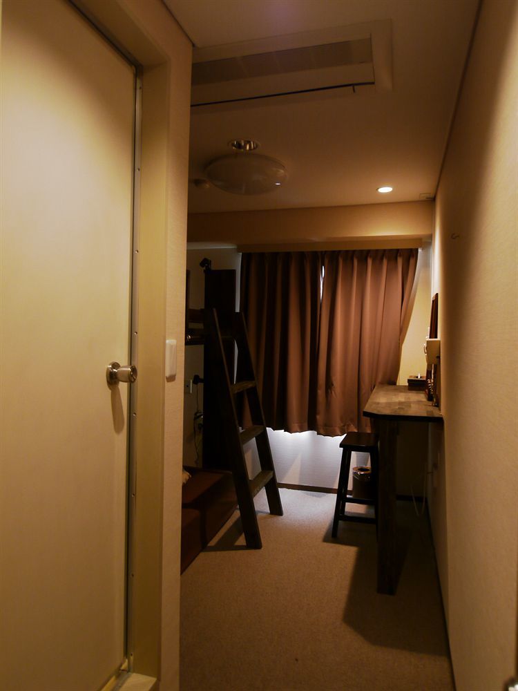 Hostel 外国人staffがいるinternationalなhostel - Hana -