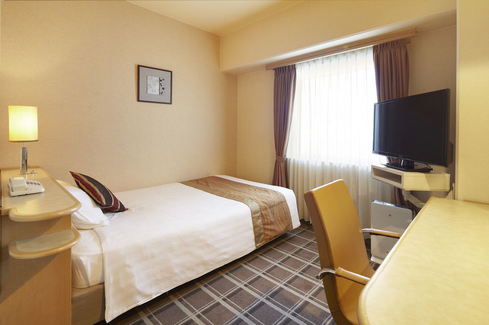 Hotel New Hankyu Annex 3*