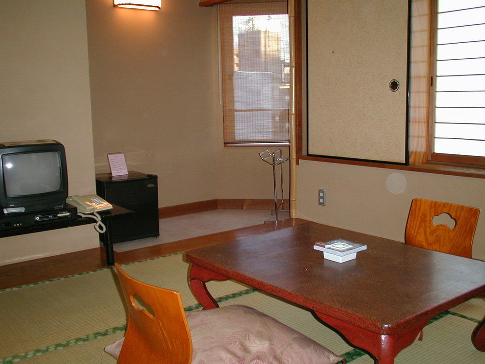 Ryokan Kuramoto 3*
