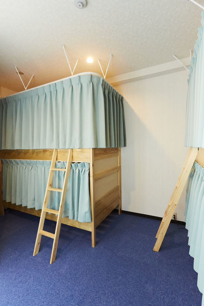Gloire Hostel