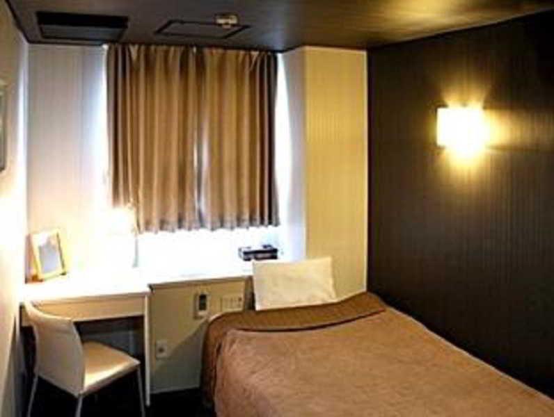 Livemax Budget Shinosaka Hotel 2*