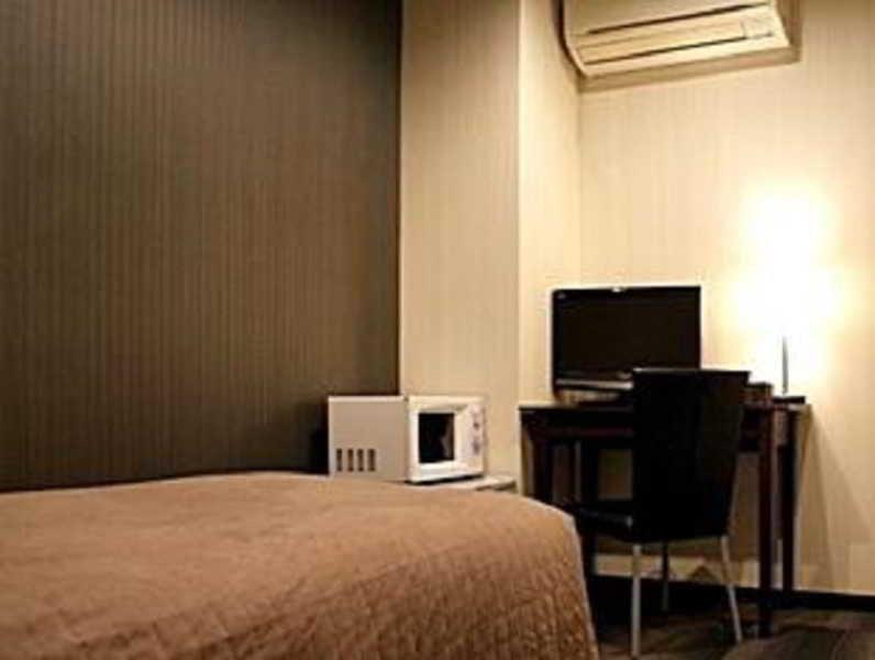 Livemax Budget Shinosaka Hotel