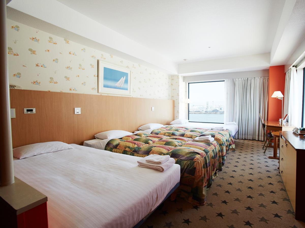 Seagull Tenpozan 4* Osaka