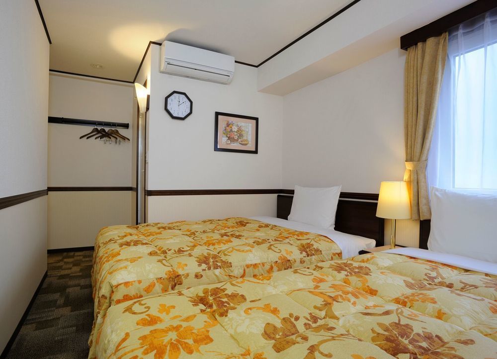 Hotel Toyoko Tsutenkaku Mae