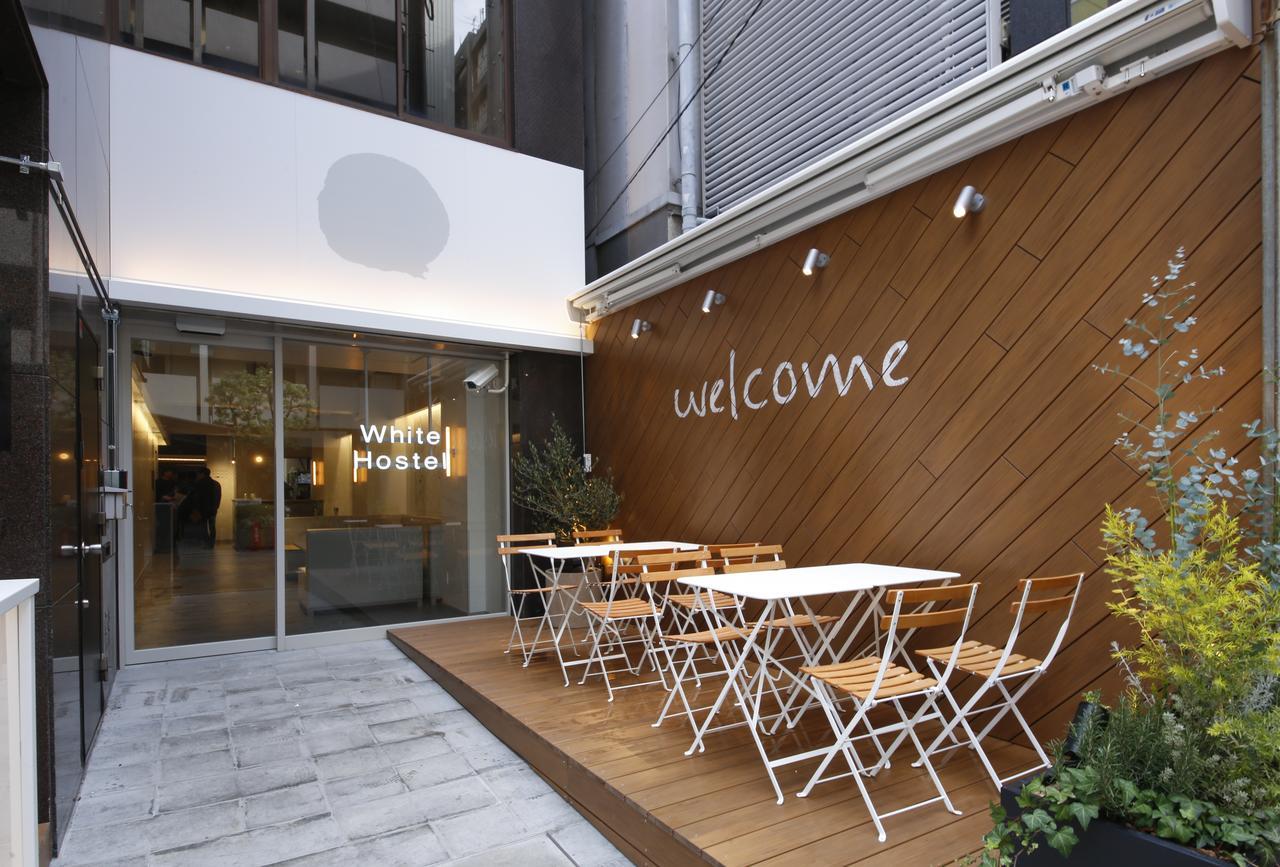 White Shinsaibashi Albergue